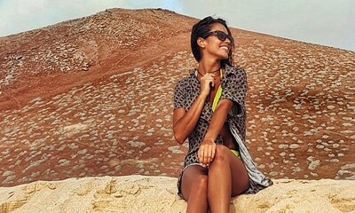 De Asturias a Canarias, Lara Álvarez apura sus vacaciones en las playas del norte y del sur