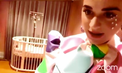 Katy Perry muestra la habitación de su bebé a punto de ser mamá