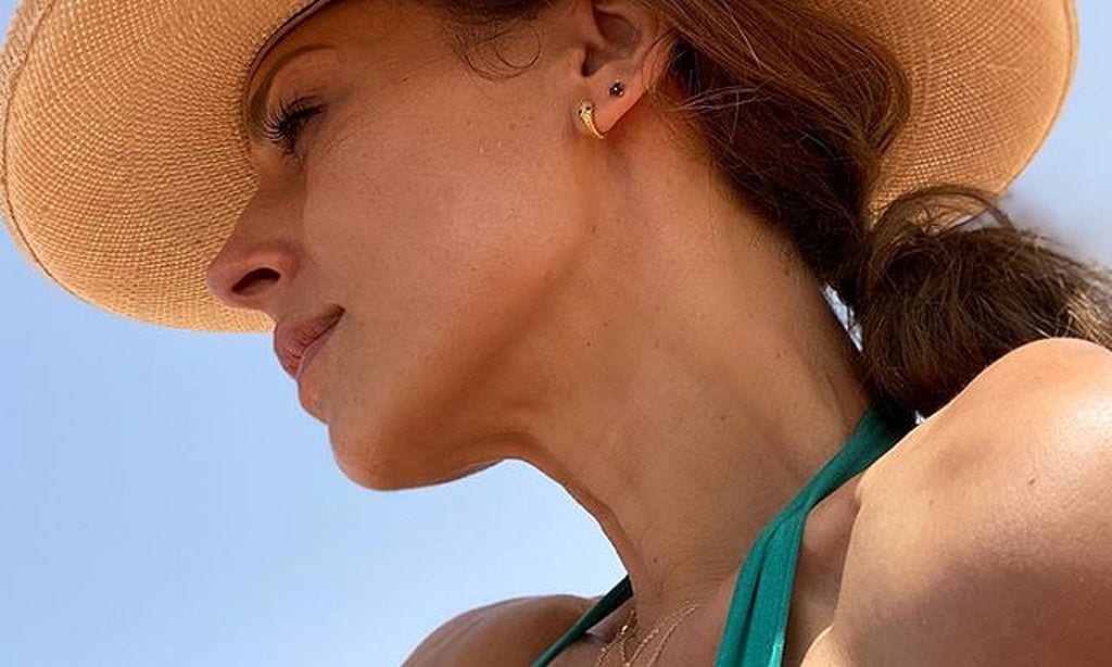 Eva González apura su 'tiempo de verano' antes de retomar las grabaciones de 'La Voz'