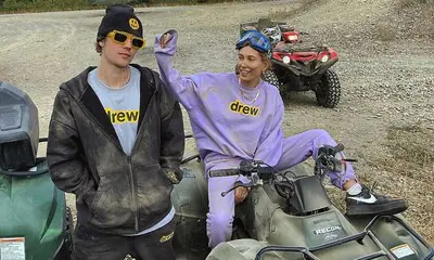 ¡Todo diversión! Día de 'quads' y suciedad con Justin y Hailey Bieber