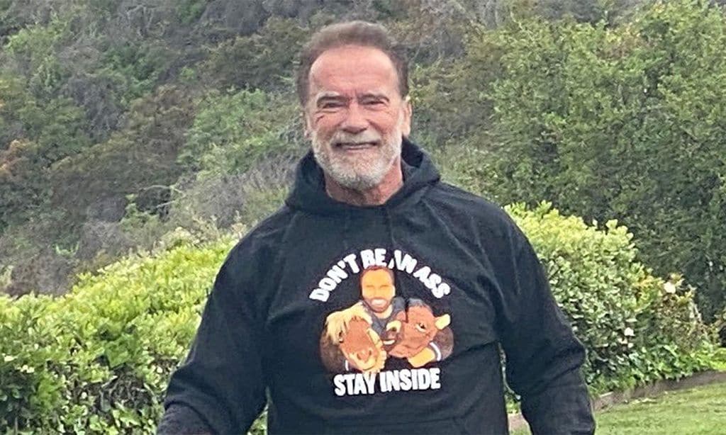 Arnold Schwarzenegger comparte la música con la que entrena... y te sorprenderá tanto como a su hijo