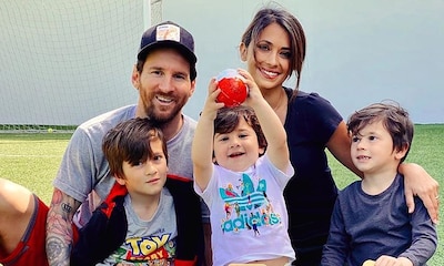 Leo Messi y Antonela Roccuzzo reaparecen presumiendo de sus tres hijos tras los difíciles días del jugador