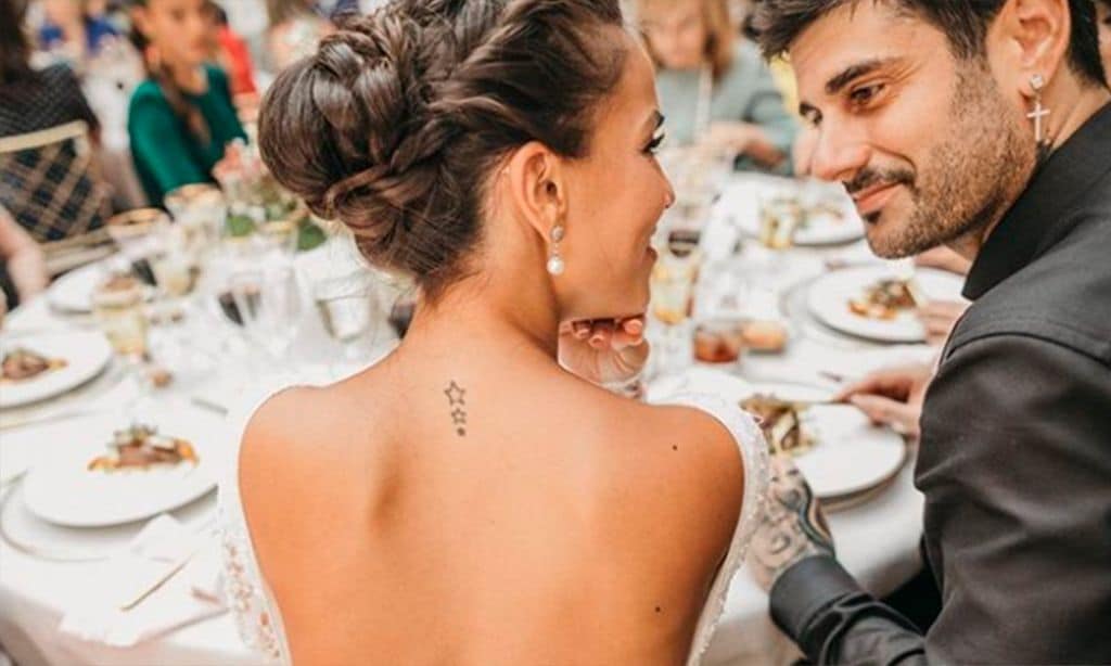 Julia Nakamatsu Rescata Su Beso De Pelicula Con Melendi En Su Aniversario De Boda