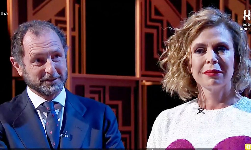 Luis Gasset sorprende a Ágatha Ruiz de la Prada en directo: 'Todo por verte sonreír'