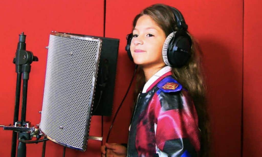 Soleá, representante de 'Eurovisión Junior 2020', graba su canción 'alegre y en español'