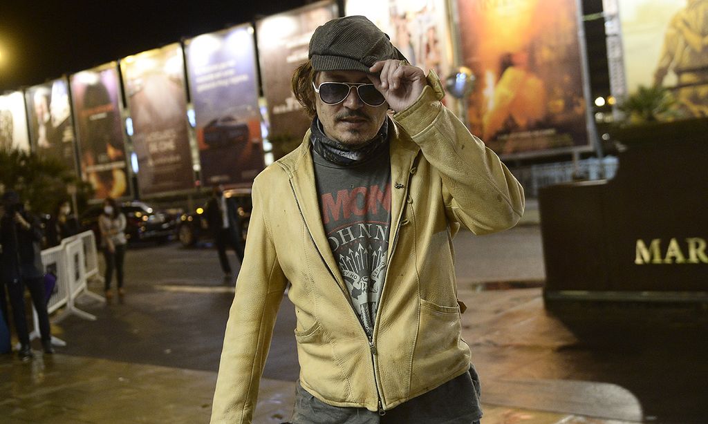 El Johnny Depp más rockero revoluciona el Festival de Cine de San Sebastián