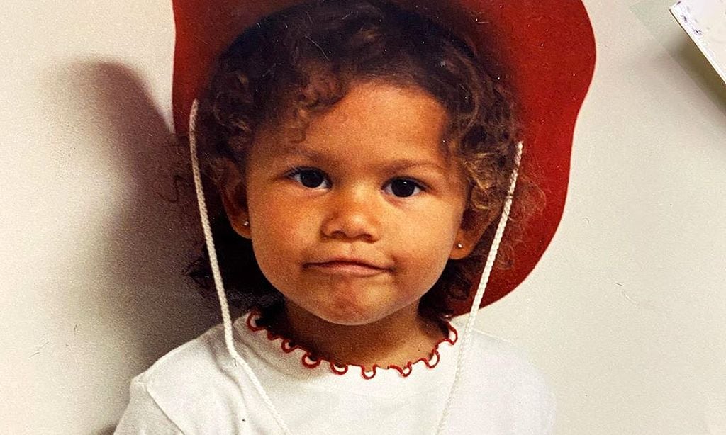 Reconoces en esta niña a una de las actrices del momento?
