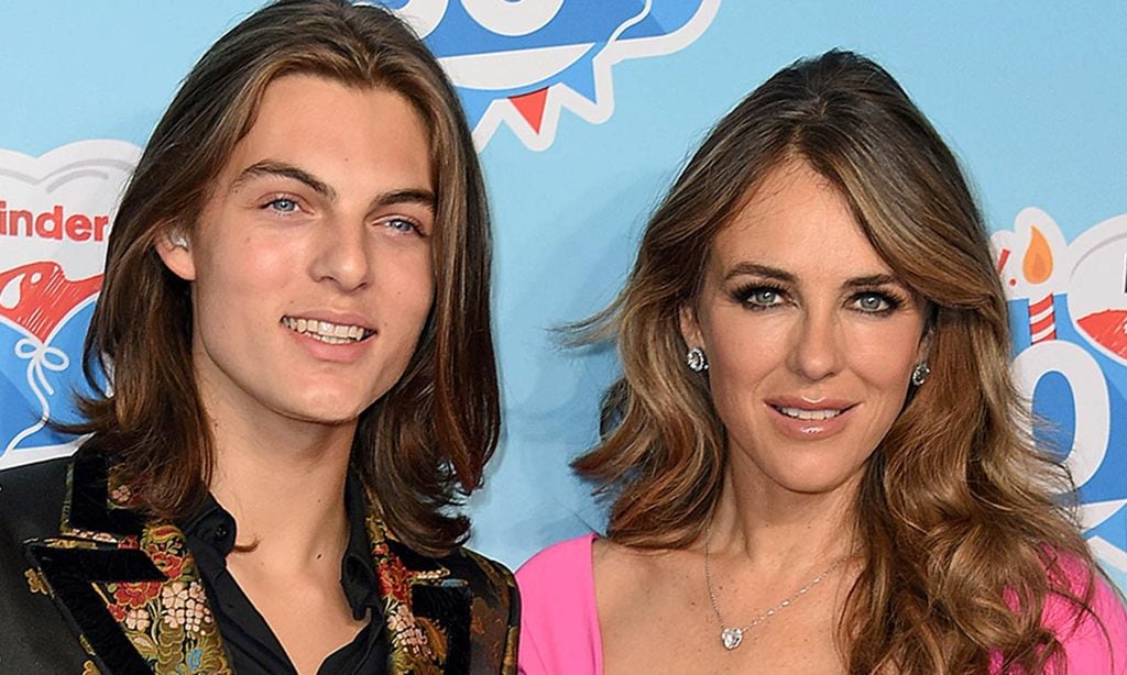 Elizabeth Hurley y su hijo, Damian