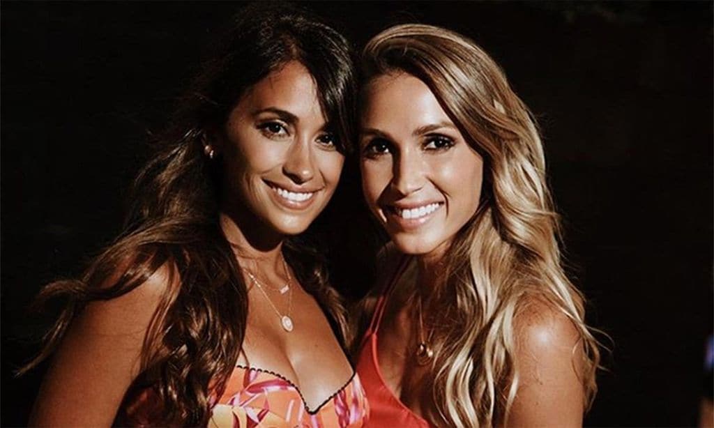 Antonela Roccuzzo y Sofía Balbi, 'hermanas' pero rivales ante un Barça-Atleti