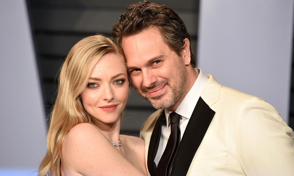 Amanda Seyfried y Thomas Sadoski