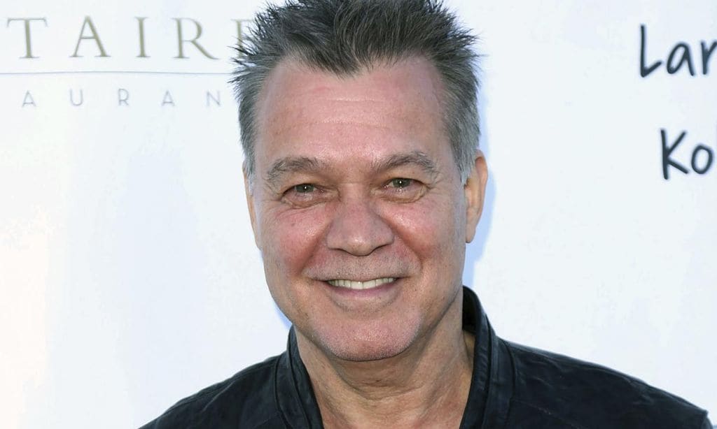 Fallece el mítico guitarrista de rock Eddie Van Halen