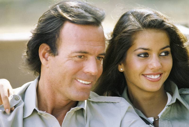 Vaitiare, la ex de Julio Iglesias, tiene cáncer