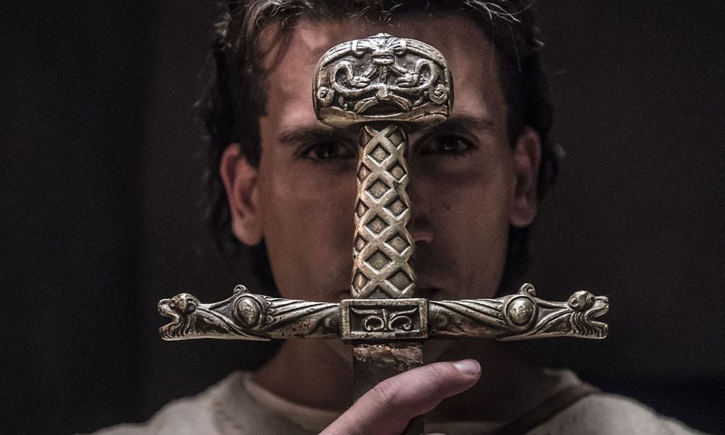 Las trepidantes batallas de Jaime Lorente en el primer tráiler de 'El Cid'