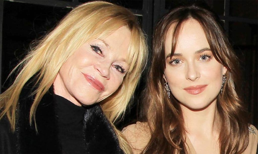 Melanie Griffith pide perdón a su hija Dakota por felicitarla cuatro días tarde