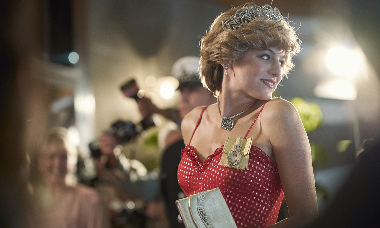 Emma Corrin como Diana de Gales en Cuarta temporada de The Crown