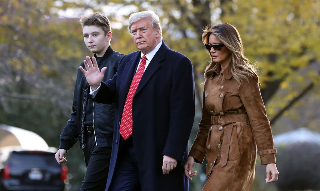 El matrimonio Trump con su hijo Barron