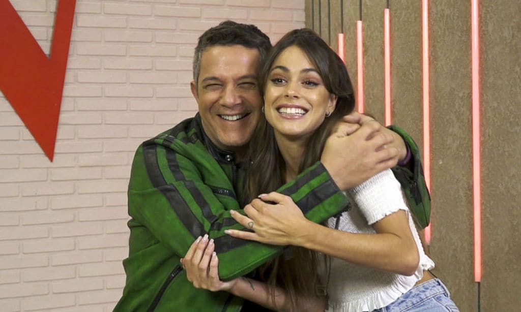 Alejandro Sanz y Tini Stoessel, unidos por 'Un beso en Madrid'