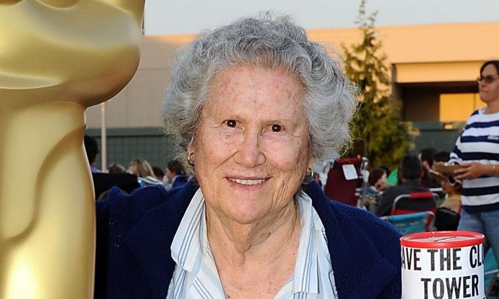 Fallece Elsa Raven, actriz de 'Regreso al futuro' o 'Titanic'