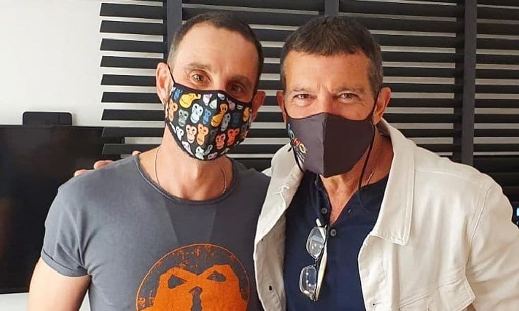 El divertido reproche de Dani Rovira a Antonio Banderas: ‘¡Qué coraje das!’