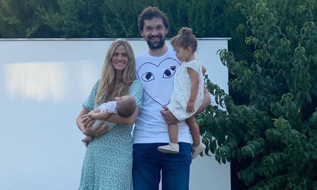 Olivia y Gabriela, protagonistas del posado familiar de Sergio Llull en su 33º cumpleaños