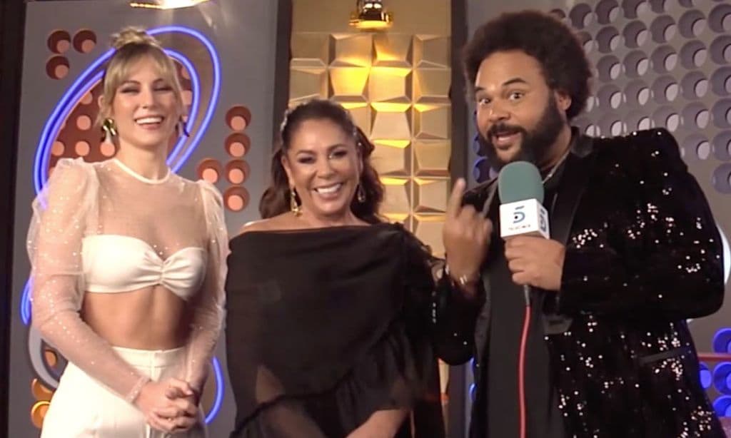 Una alegría en medio de la tempestad: Isabel Pantoja habla de su relación con Edurne y Carlos Jean