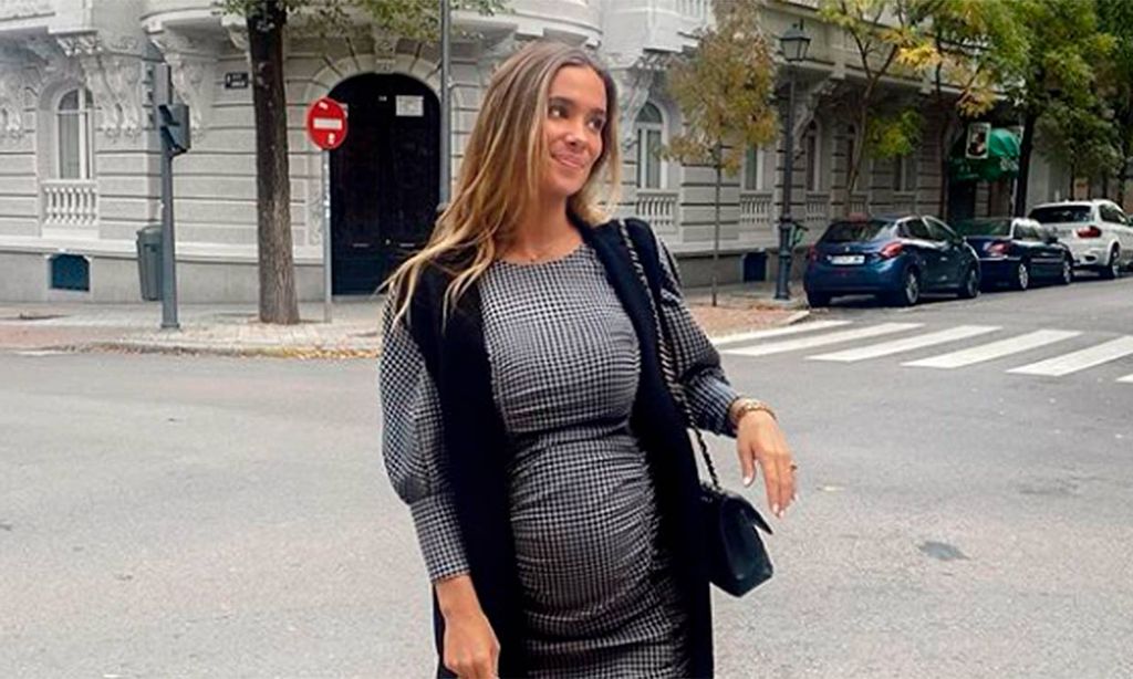 María Pombo se derrite con Nico, el hijo de María F. Rubíes, en su segundo cumplemés