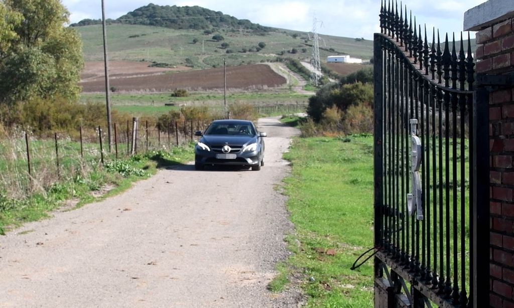 PRIMICIA: La notaria acude a Cantora tras el segundo requerimiento de los hermanos Rivera a Isabel Pantoja