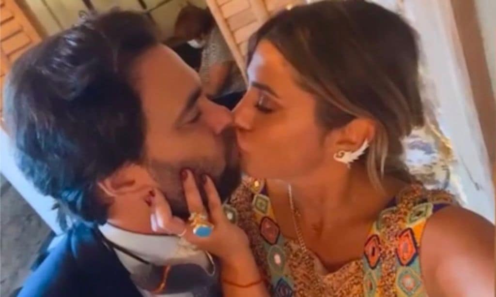 Elena Tablada y Javier Ungría, muy cariñosos