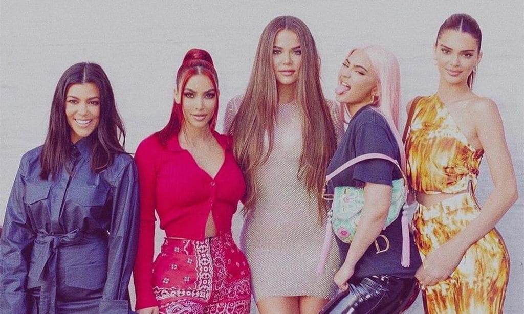 ¡En 2021 podremos volver a ponernos al día con las Kardashian! No te pierdas su nuevo proyecto