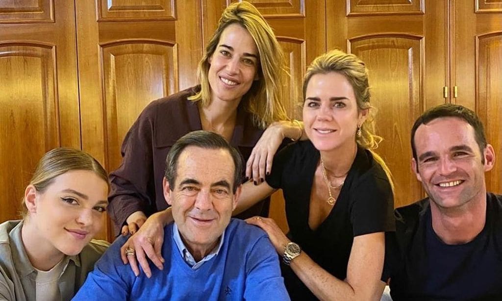 Con una reunión familiar en Toledo: así ha celebrado José Bono su 70º cumpleaños