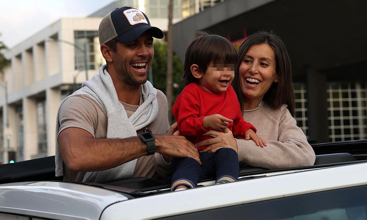 Ana Boyer y Fernando Verdasco con su hijo