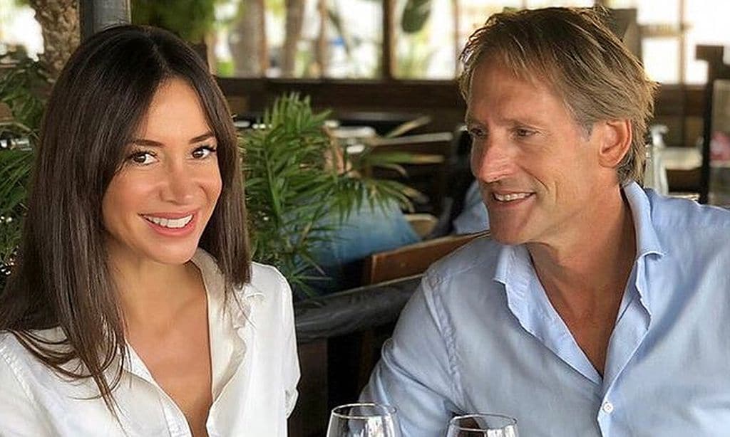 Exclusiva en ¡HOLA!, Cecilia Gómez y Marco Vricella, en su nuevo ático: 'Nos casamos el 26 de junio'