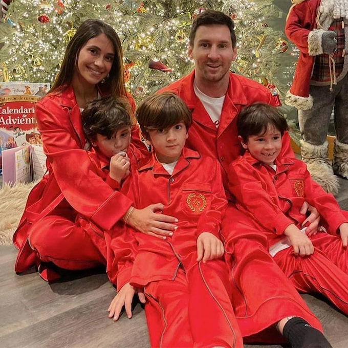 ¡Desde Argentina y en pijama! El tradicional posado navideño de Leo Messi y su familia 