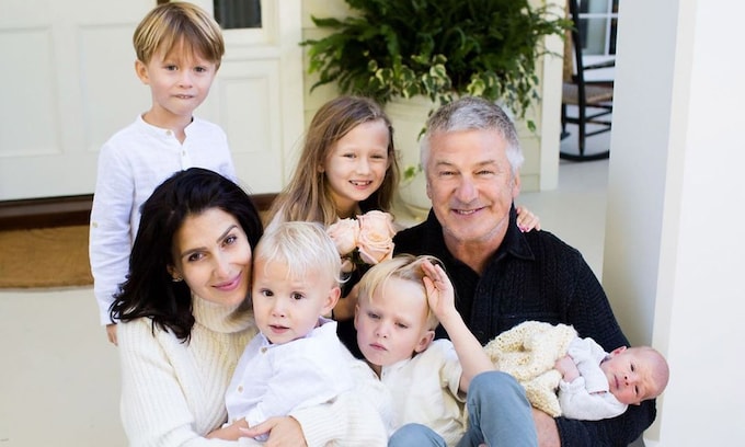 Alec Baldwin, Hilaria y sus hijos