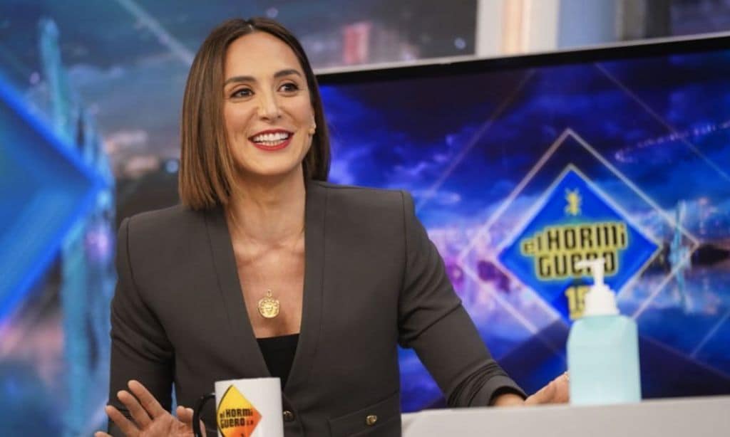 Tamara Falcó confiesa que su madre y su hermana se ríen de ella cuando va con el atuendo de chef