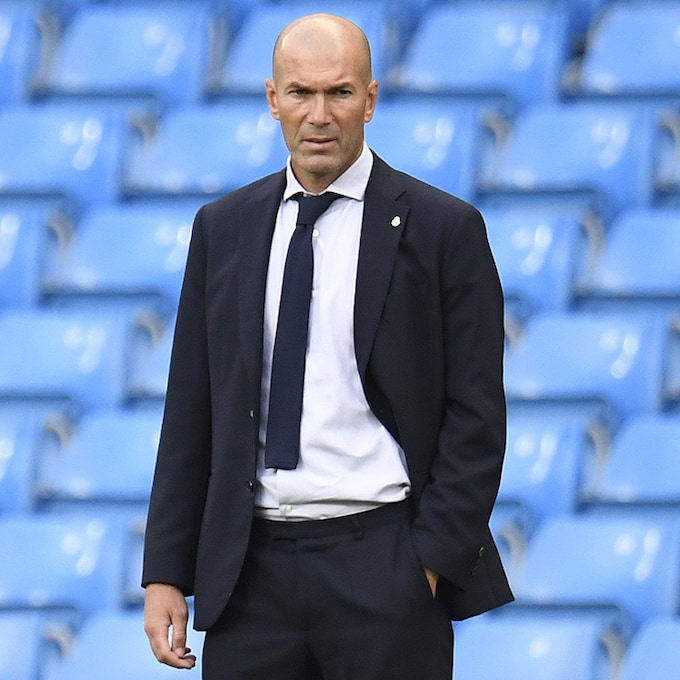 Zinedine Zidane, positivo en COVID-19