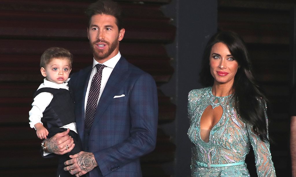 Pilar Rubio y Sergio Ramos con su hijo Álex