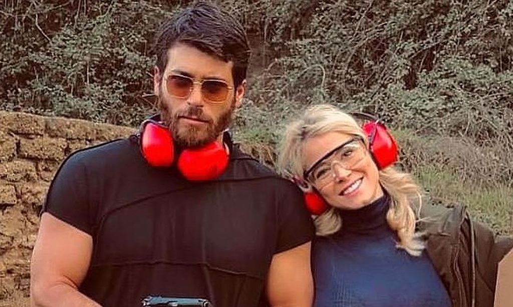 Can Yaman aviva las especulaciones con la primera foto junto a Diletta Leotta