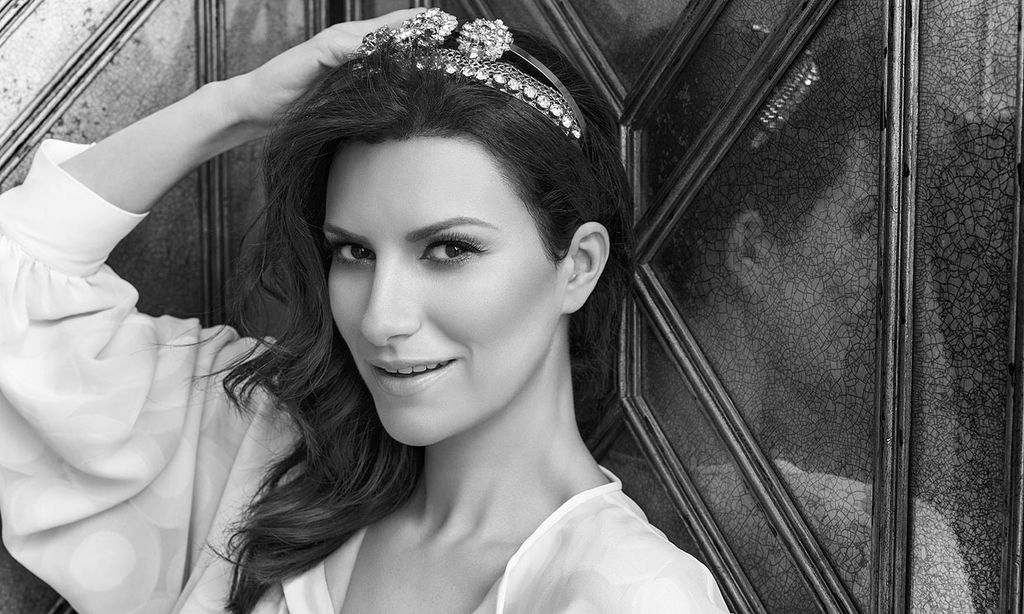 Laura Pausini habla en HOLA.com tras su nominación a los Globos de Oro: ¿cómo se siente? ¿cómo vivirá la gala?