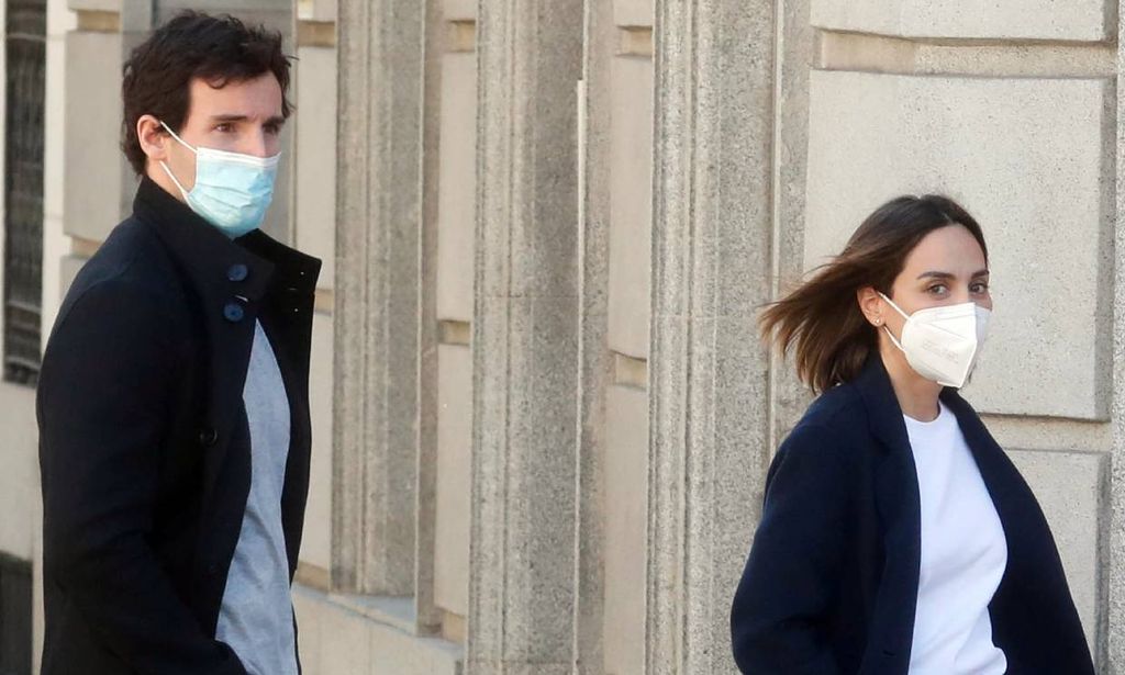 Tamara Falcó e Iñigo Onieva se adelantan a San Valentín con una jornada de compras y trabajo