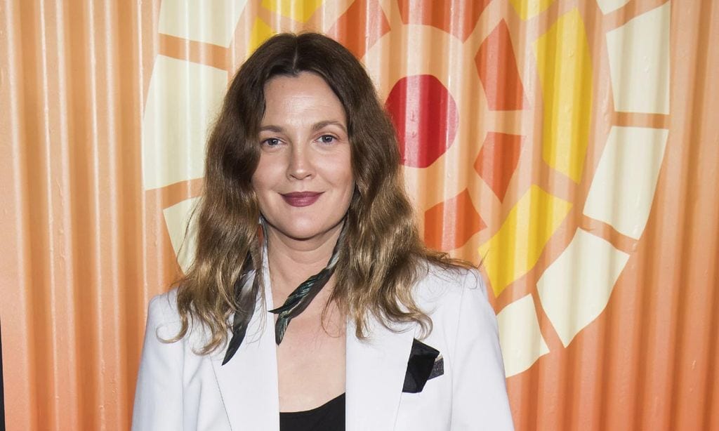 Drew Barrymore rememora el capítulo más difícil de su vida: ‘Mi madre me internó en un psiquiátrico con 13 años’