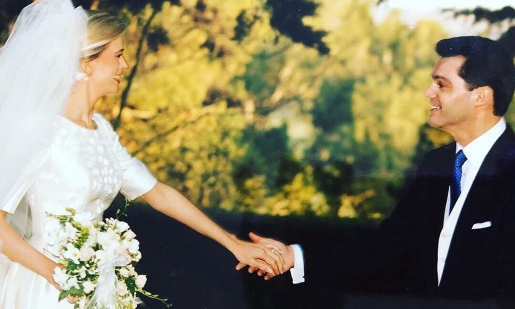 Ramón García y Patricia Cerezo celebran 'media vida juntos' con fotos de su boda