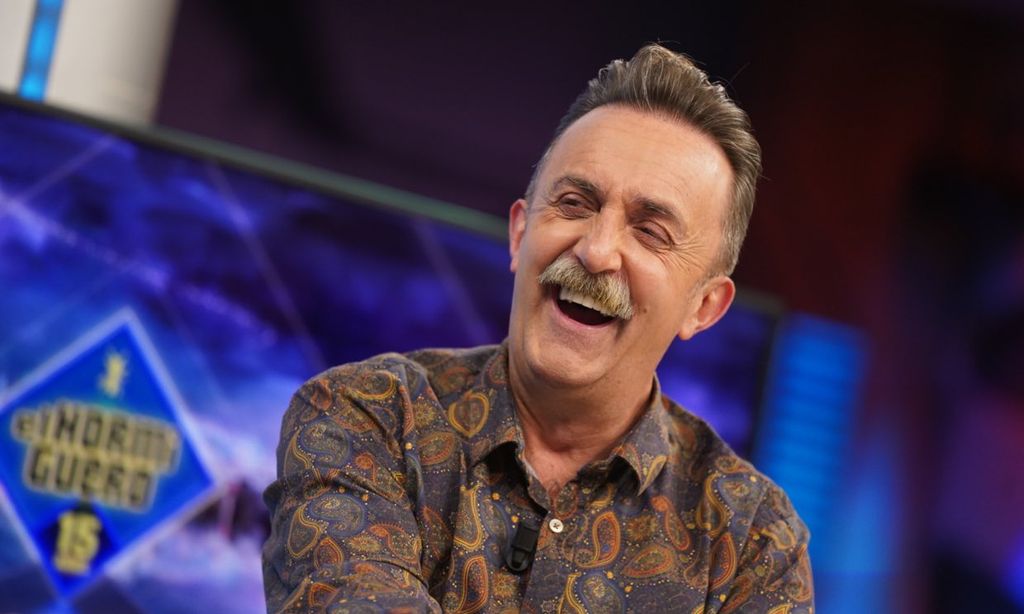 La surrealista experiencia 'paranormal' de Santi Rodríguez con el 'espíritu del inodoro'