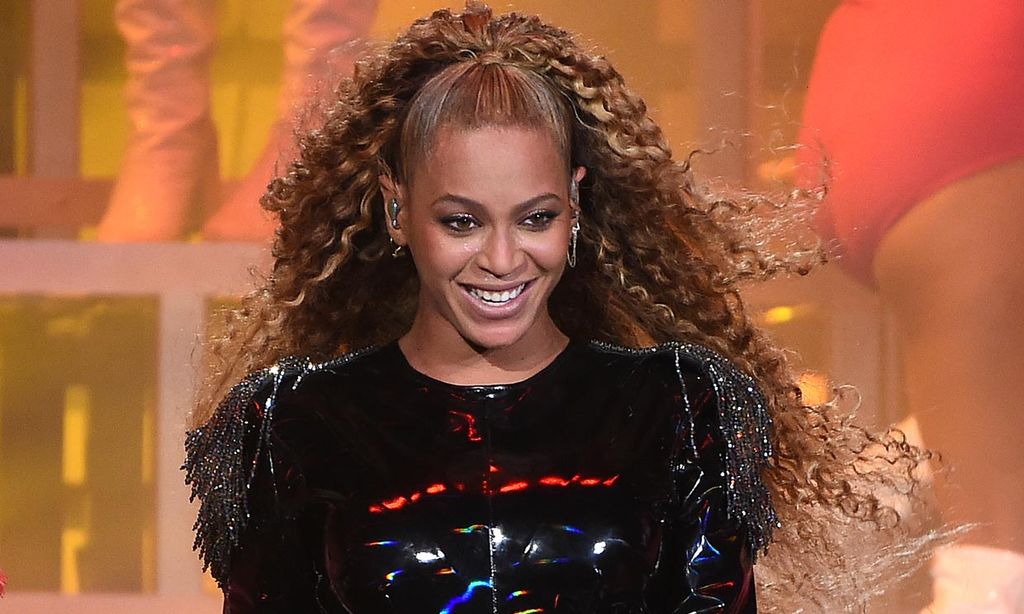 Beyoncé podría hacer historia en los próximos premios Grammy, ¿contra quién compite?