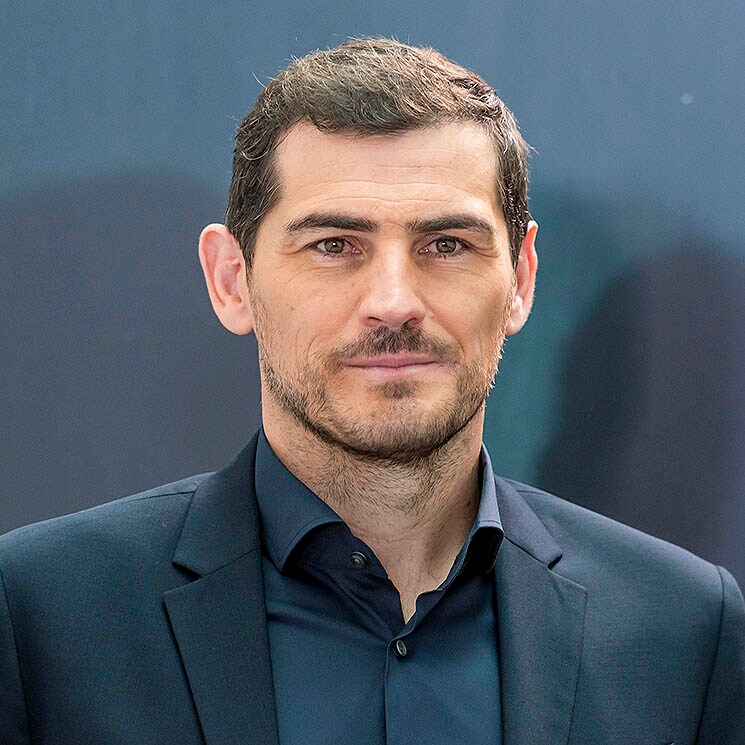 Iker Casillas desconecta en Oporto y realiza una visita muy especial a sus antiguos compañeros