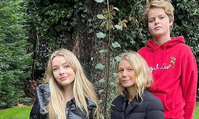 Gwyneth Paltrow junto a sus hijos 