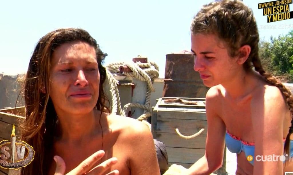 Lara Sajen, hundida tras una brutal discusión con Sylvia Pantoja en 'Supervivientes'