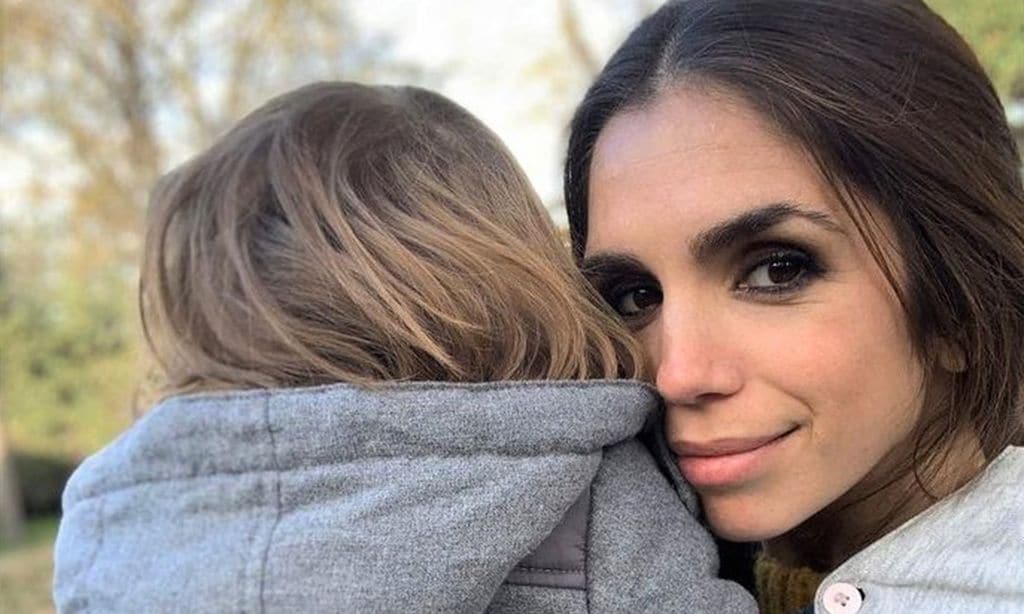 Elena Furiase Su Hijo Noah Ha Heredado Una Aficion De La Familia Flores