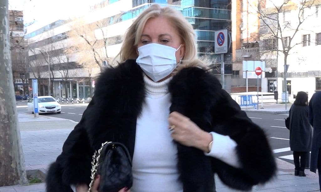 Bárbara Rey vuelve a ser ingresada en el hospital tras superar el coronavirus