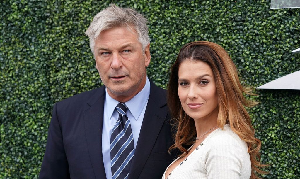 El susto de Alec e Hilaria Baldwin tras la 'aterradora' reacción alérgica de su hijo de ocho meses